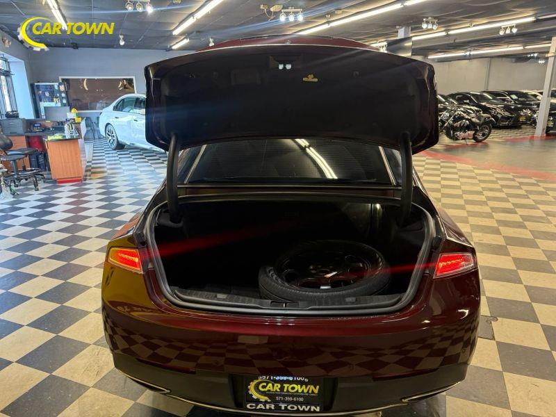 Vehicle photo 34