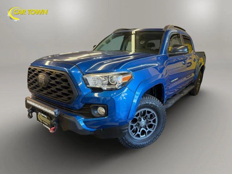 Vehicle photo 2