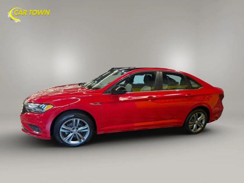 Vehicle photo 14