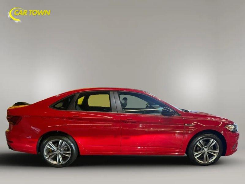 Vehicle photo 7