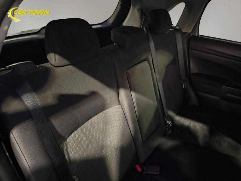 Vehicle photo 21