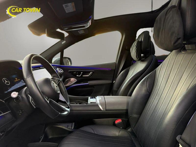 Vehicle photo 20