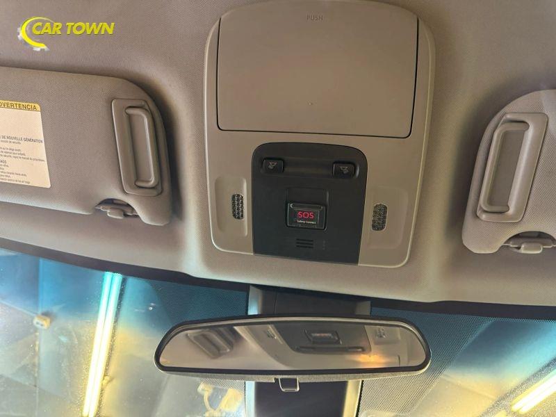Vehicle photo 27