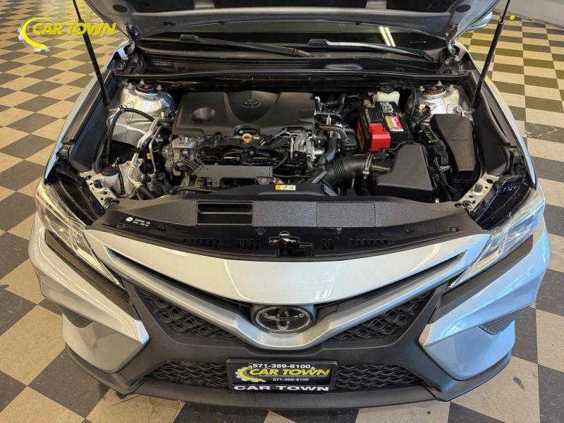 Vehicle photo 35