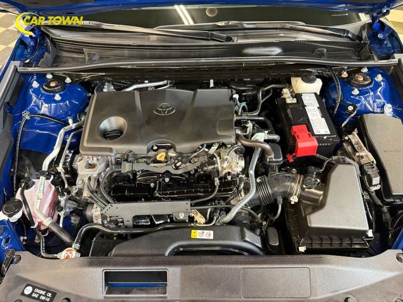 Vehicle photo 42