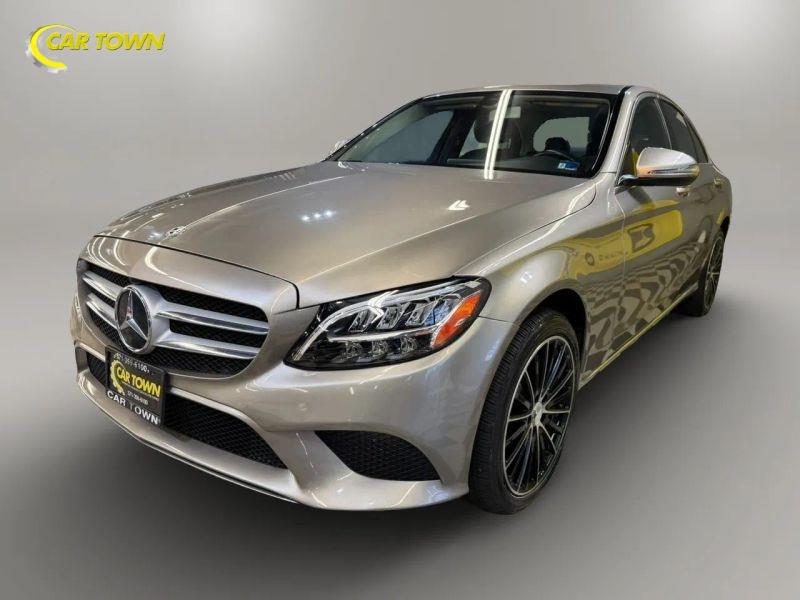 Vehicle photo 2