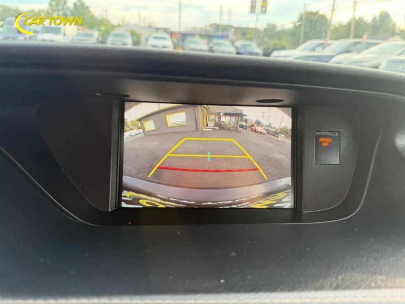Vehicle photo 36