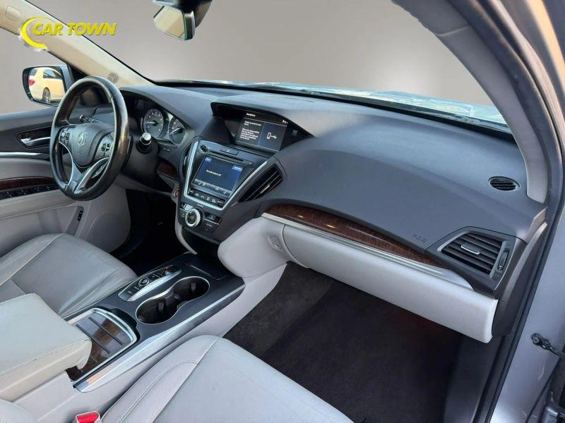 Vehicle photo 20