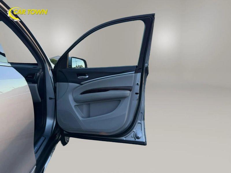 Vehicle photo 22