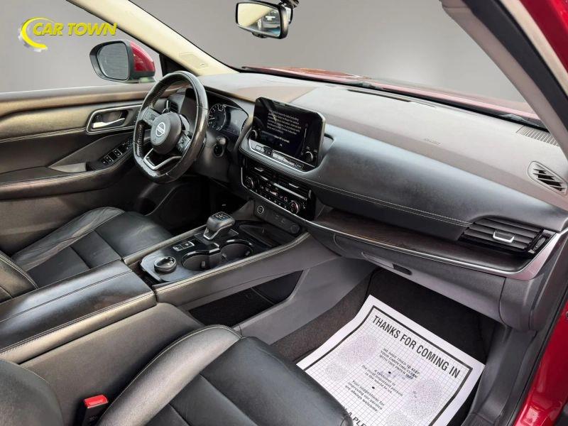 Vehicle photo 18