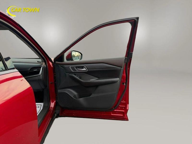 Vehicle photo 20