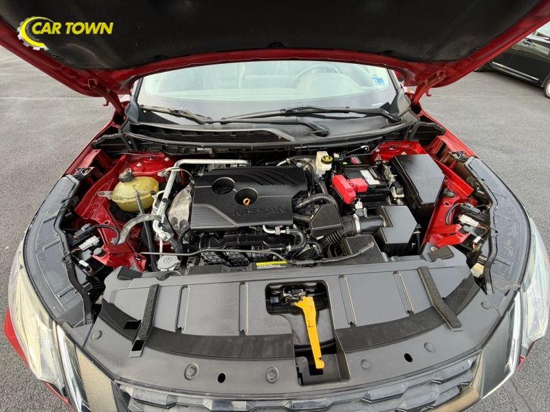 Vehicle photo 27