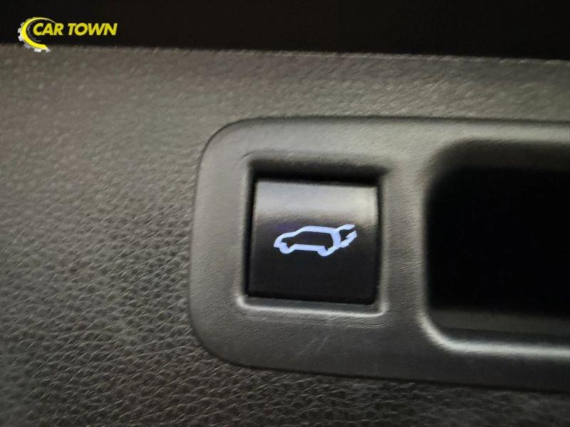 Vehicle photo 39