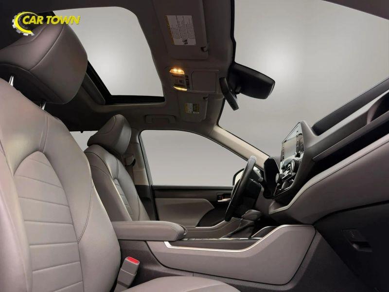 Vehicle photo 39