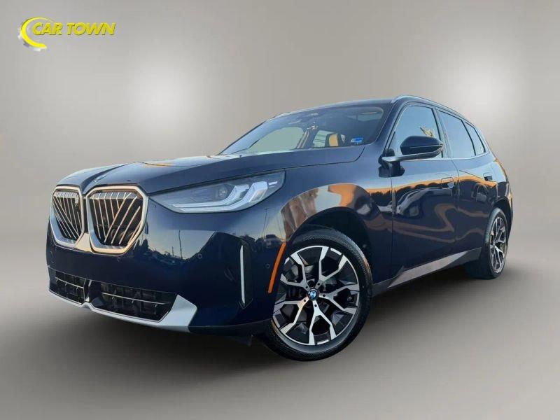 Vehicle photo 2