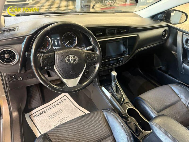 Vehicle photo 16