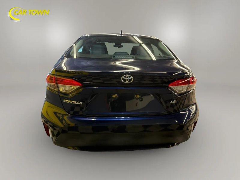 Vehicle photo 11