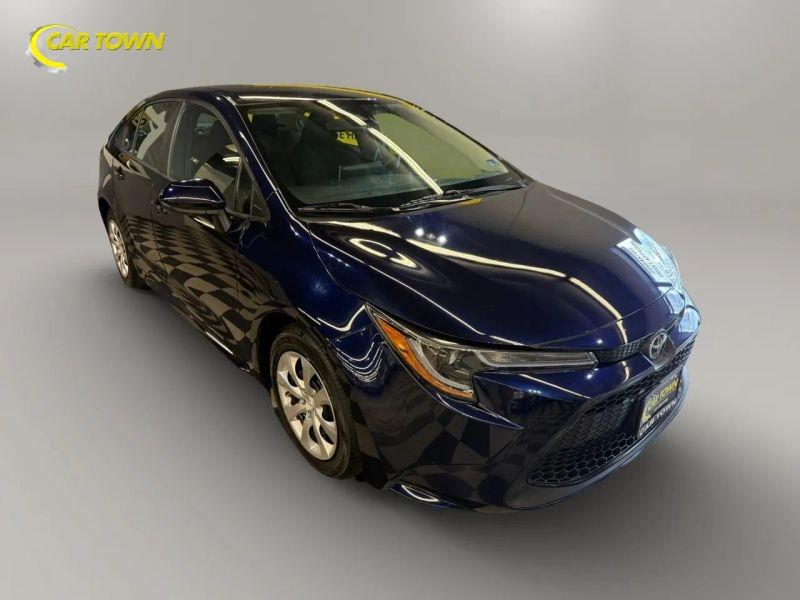 Vehicle photo 5
