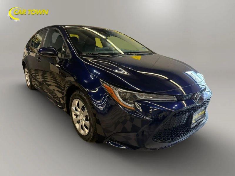 Vehicle photo 6