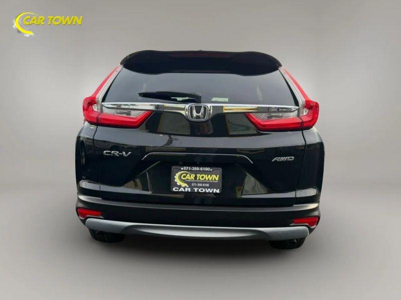 Vehicle photo 11