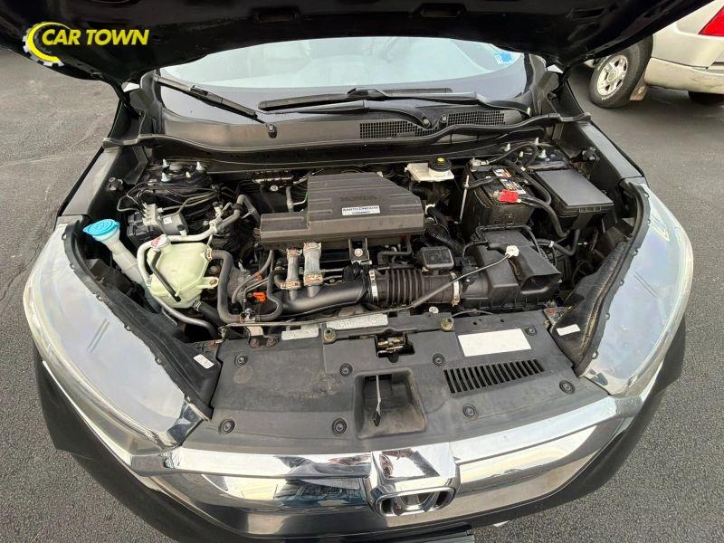 Vehicle photo 35