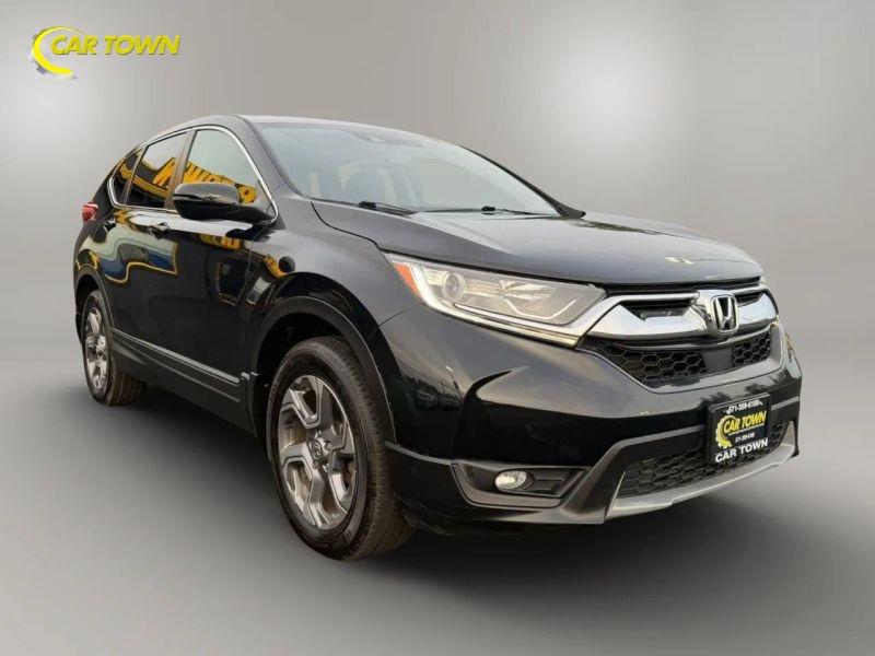 Vehicle photo 6
