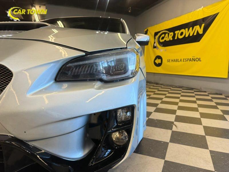 Vehicle photo 37