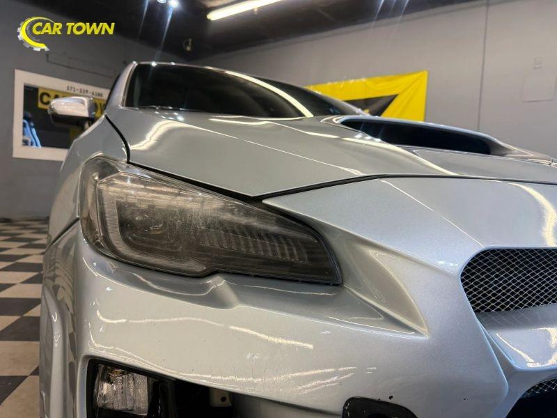 Vehicle photo 38