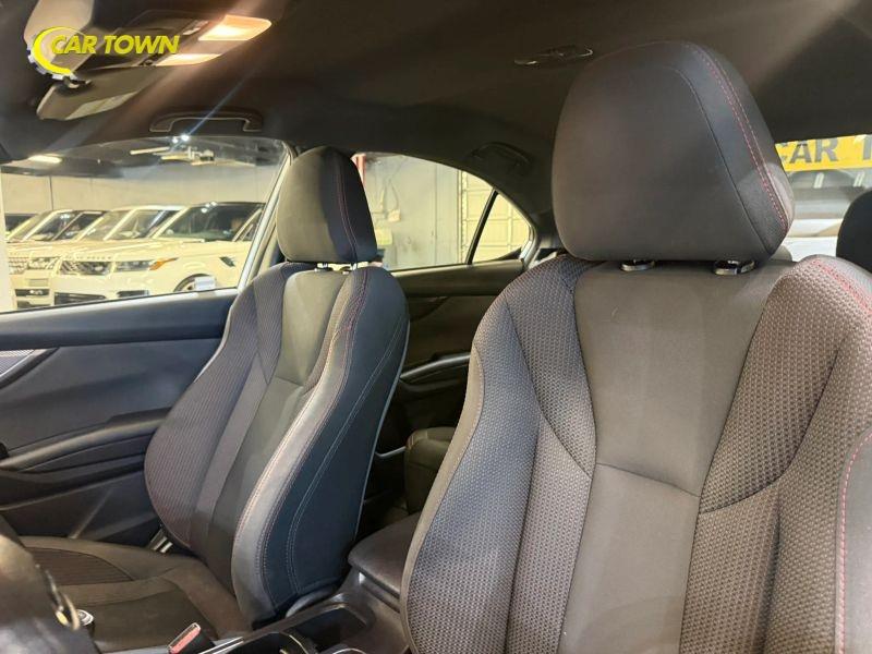 Vehicle photo 17