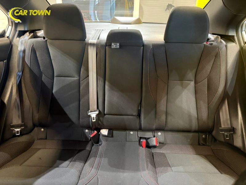Vehicle photo 40