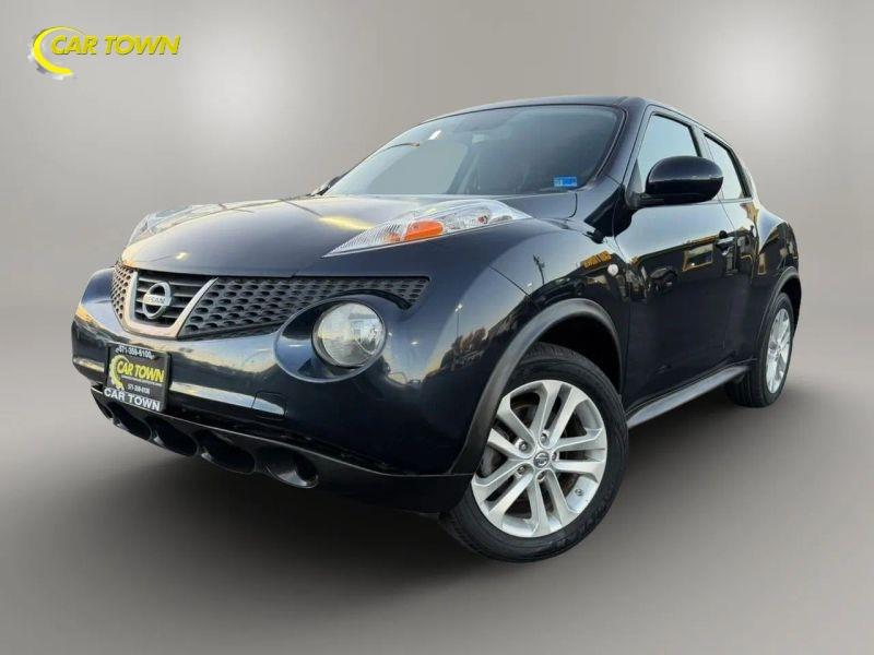 Vehicle photo 2