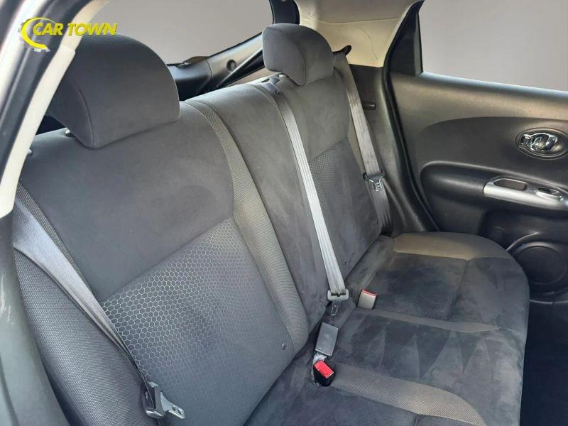 Vehicle photo 22