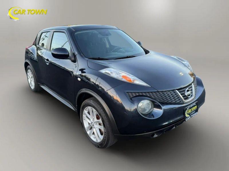 Vehicle photo 5