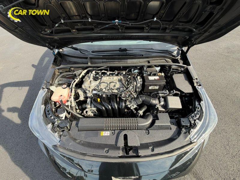 Vehicle photo 31