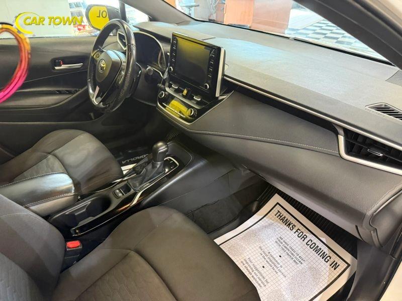 Vehicle photo 26