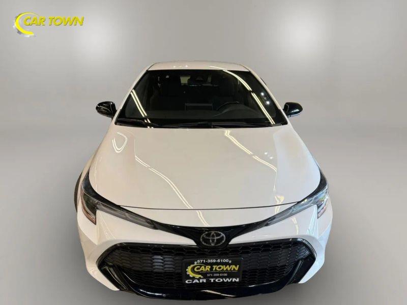 Vehicle photo 3
