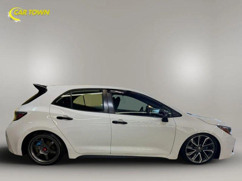 Vehicle photo 7