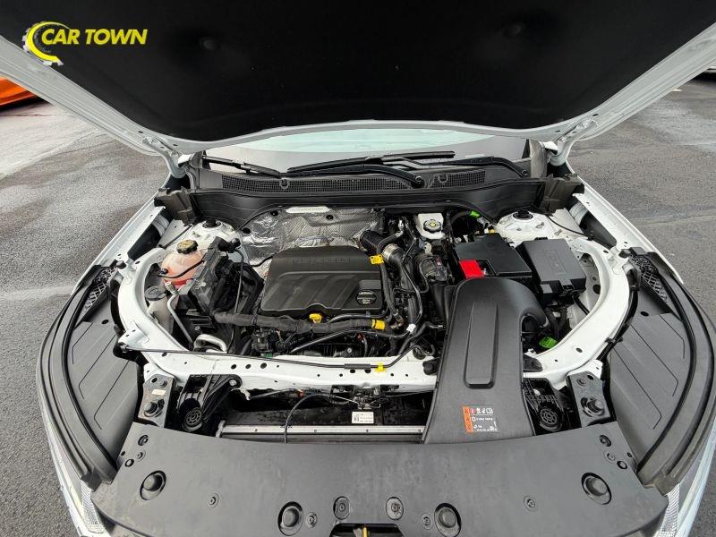 Vehicle photo 31