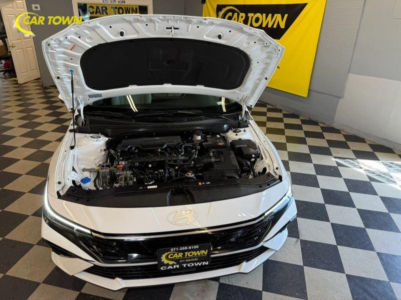 Vehicle photo 36