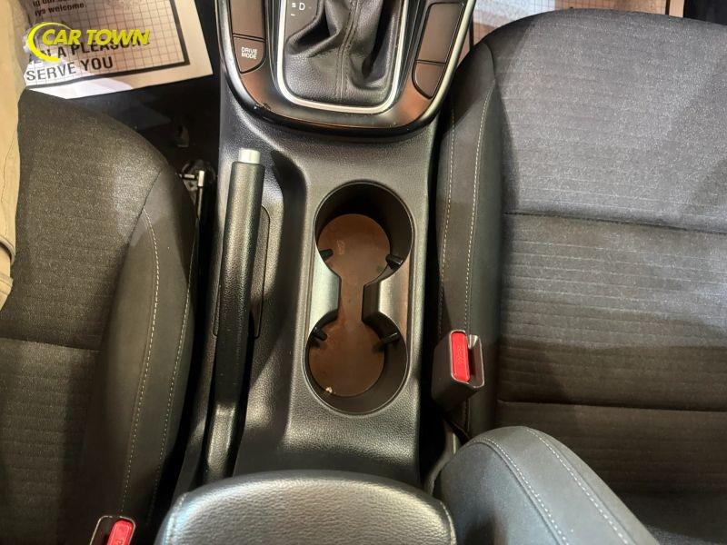Vehicle photo 23