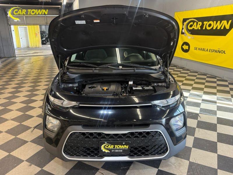 Vehicle photo 35