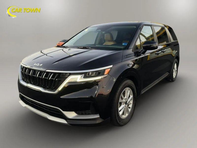 Vehicle photo 2