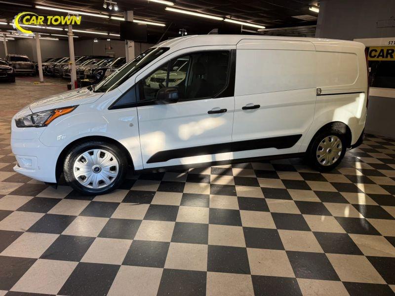 Vehicle photo 14