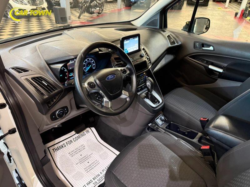 Vehicle photo 16