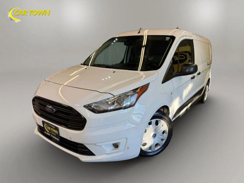 Vehicle photo 2