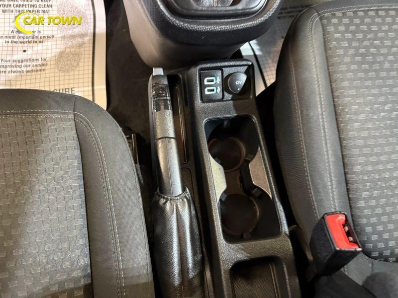 Vehicle photo 21
