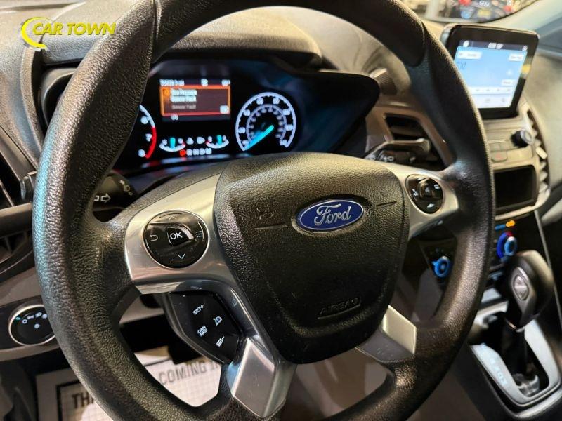 Vehicle photo 22