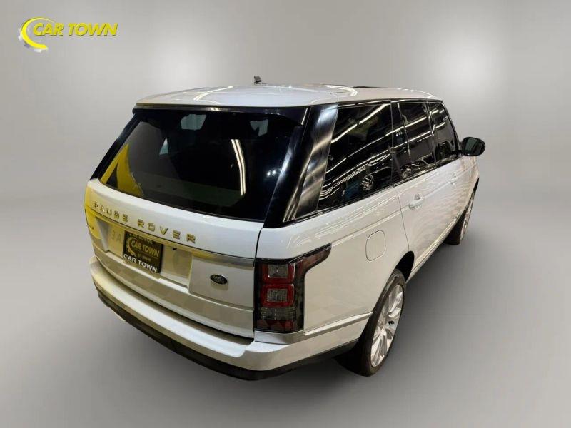 Vehicle photo 8