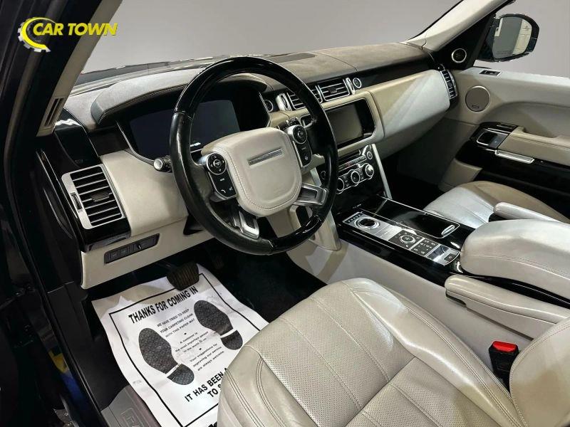 Vehicle photo 16