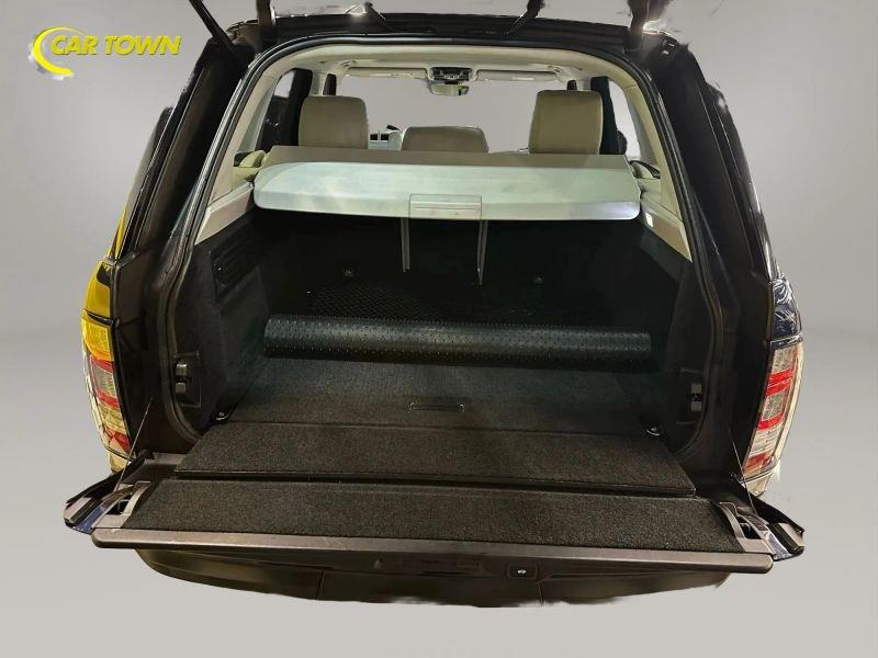 Vehicle photo 27